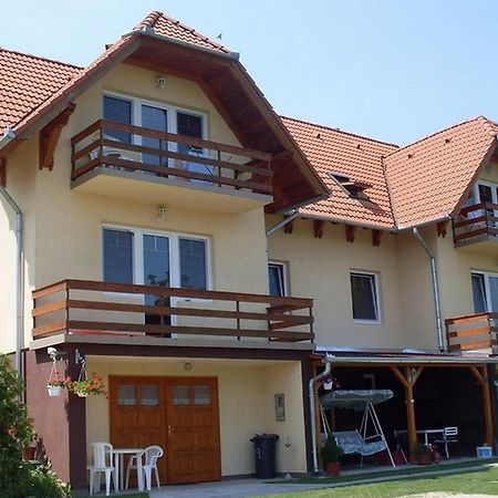 Lala Apartmanok Balatonboglár Kültér fotó