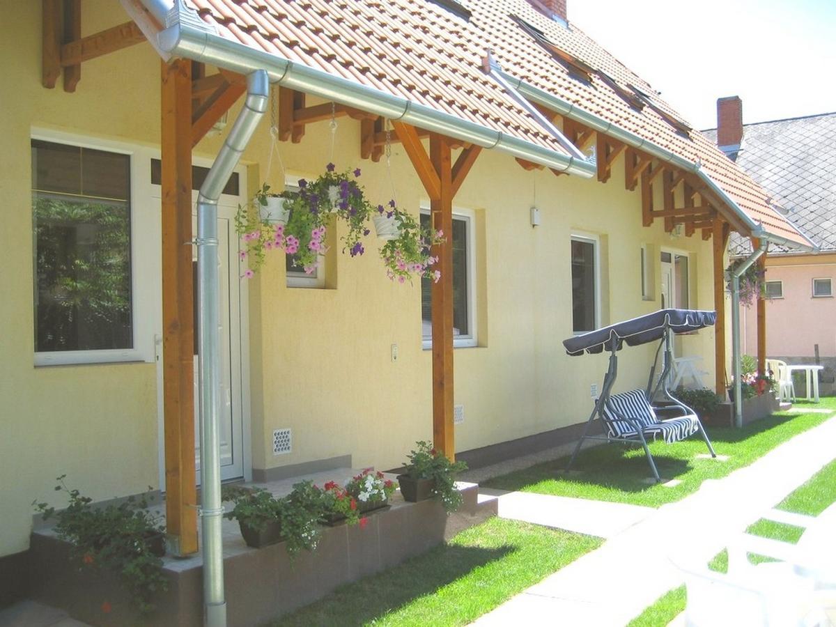 Lala Apartmanok Balatonboglár Kültér fotó
